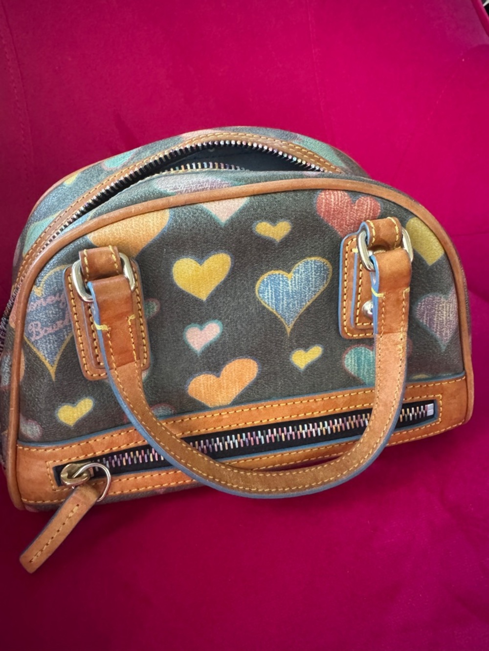 Dooney & Bourke Y2K Heart Print Mini Barrel Bag + Coin Pouch - Picture 5 of 12